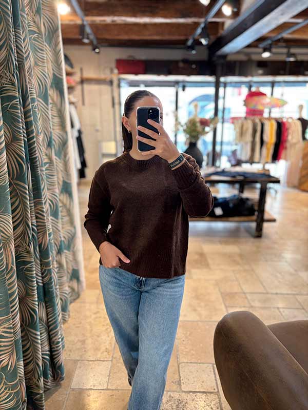 PULL EN MAILLE DETAIL FENTE – Image 5