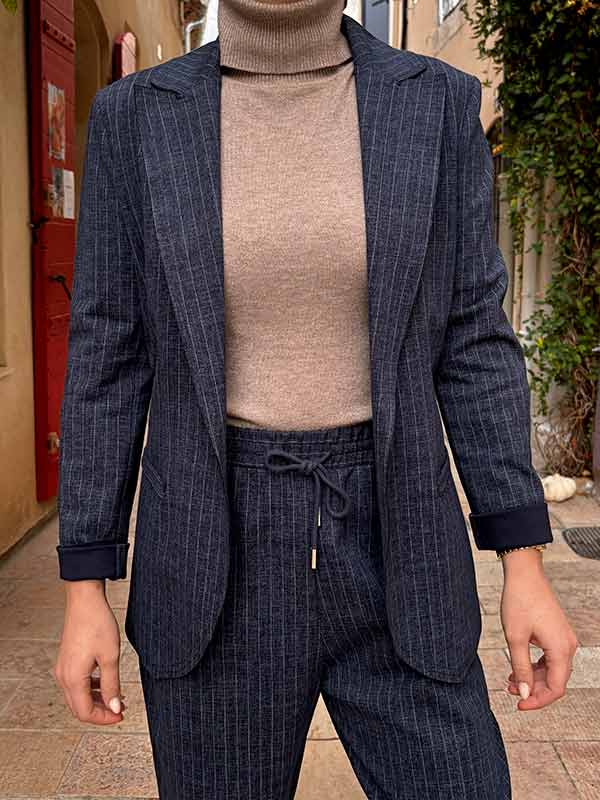 BLAZER AJUSTE BLEU A RAYURES